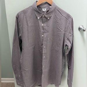 Uniqlo Large Button Down